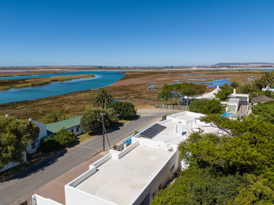 4 Bedroom Property for Sale in Velddrif Western Cape